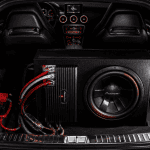 caisson de basse pour voiture dans coffre