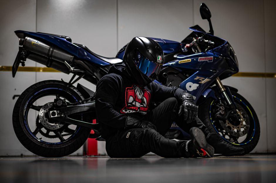 Pot d'échappement de moto
